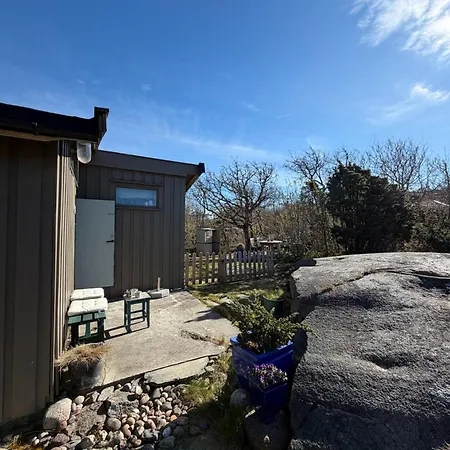 Casa de Férias Donavall, Summer House, Close To & Coastal Path Larvik